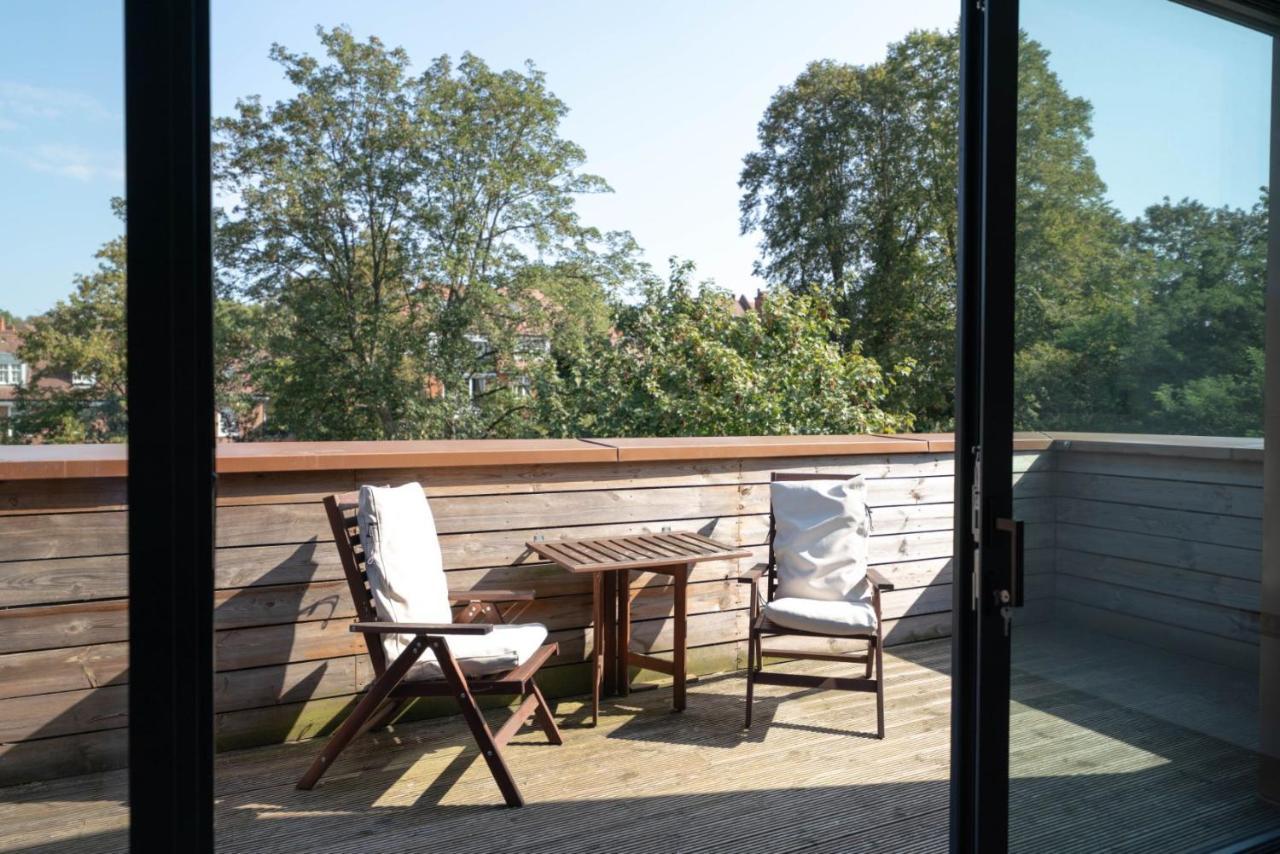 The Hampstead Hideout - Glamorous 3Bdr Flat With Balcony London Exterior foto